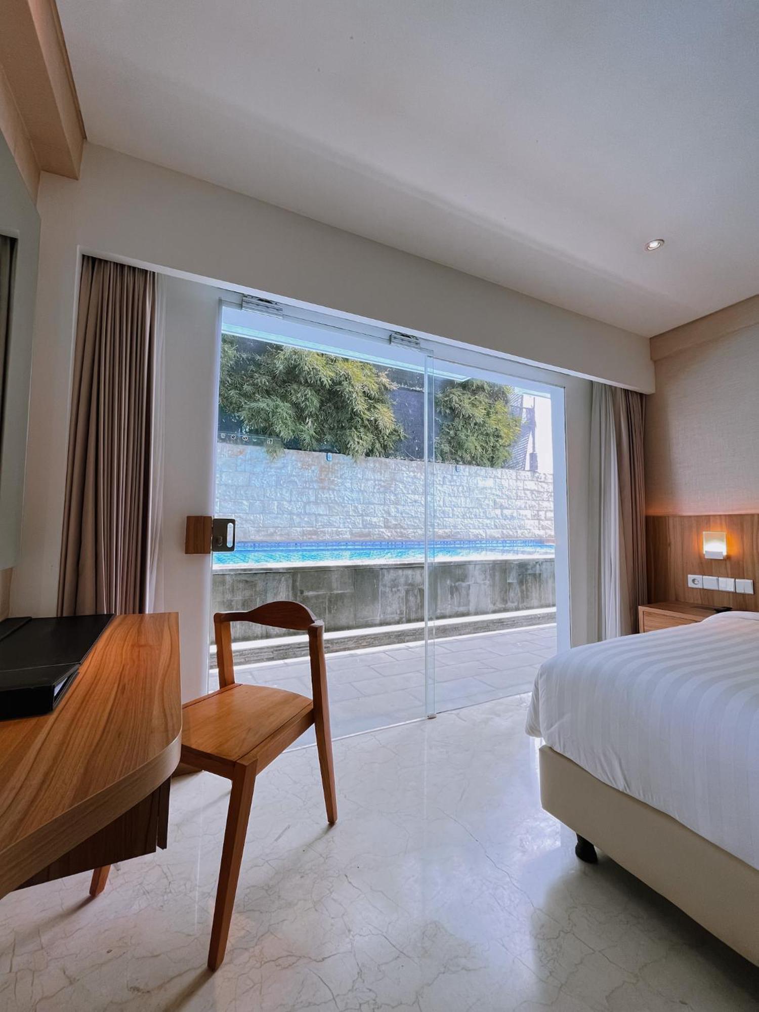 The Capital Hotel And Resort Seminyak Exterior foto
